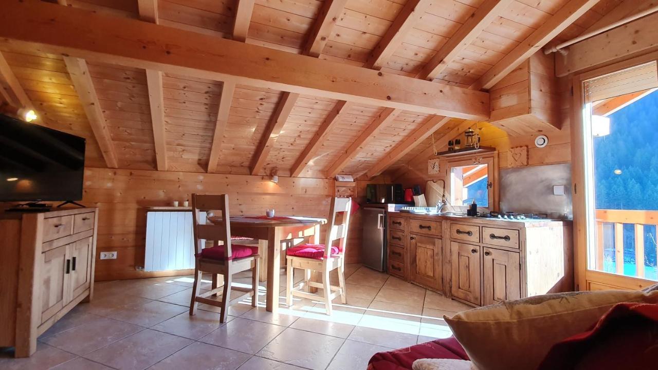 Bienvenue Dans Notre Chalet! Appartement Les Sitelles Le Grand-Bornand Buitenkant foto