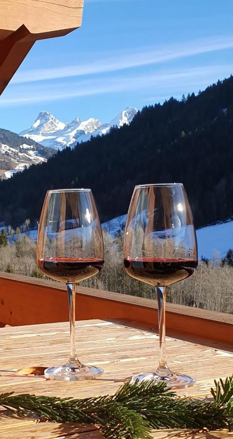 Bienvenue Dans Notre Chalet! Appartement Les Sitelles Le Grand-Bornand Buitenkant foto