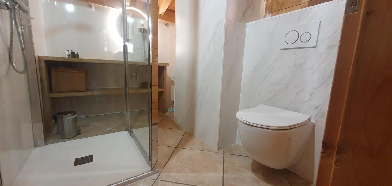 Bienvenue Dans Notre Chalet! Appartement Les Sitelles Le Grand-Bornand Buitenkant foto